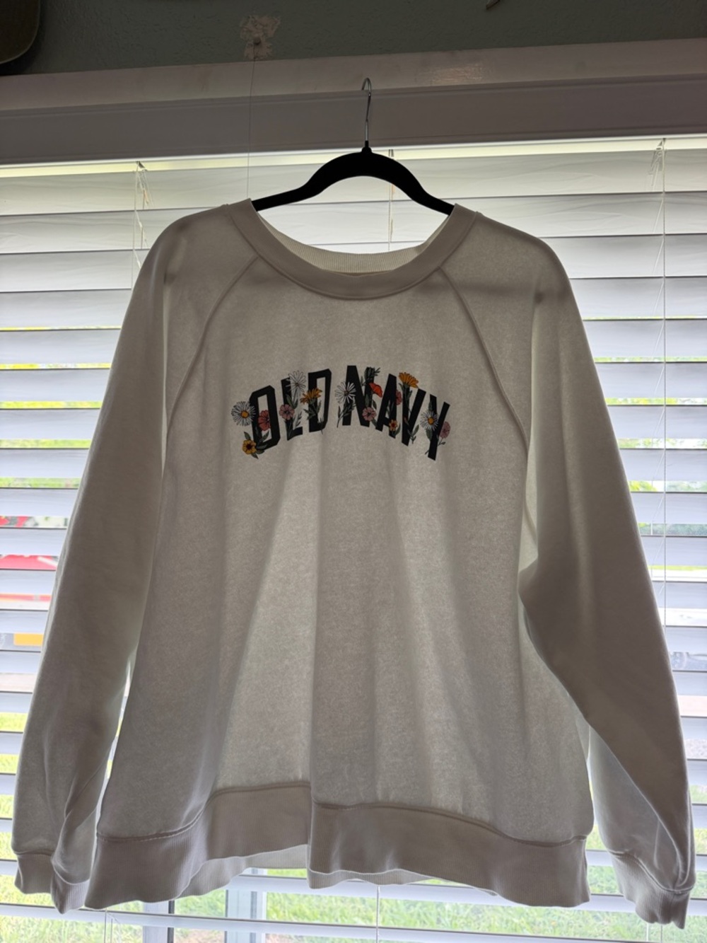 Old Navy White Crewneck Sweatshirt with Floral Logo